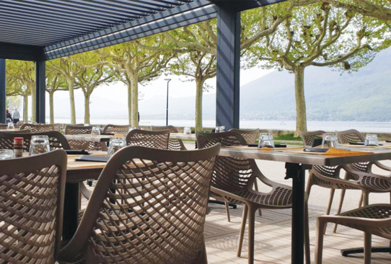 Une crêperie avec terrasse, Aix-les-Bains, Ô Lac Gourmand